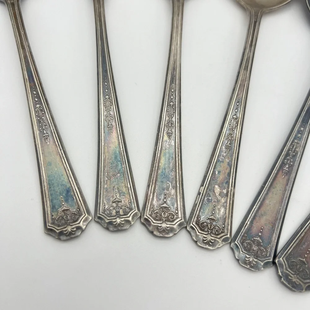 Oneida Community Tudor Silver Plated 6 Spoon Set Queen Bess Vintage Tarnished